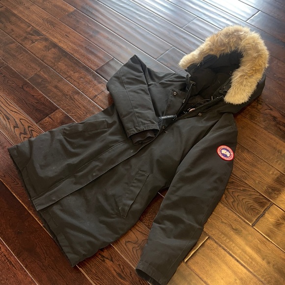 Canada Goose Jackets & Blazers - Canada Goose Victoria Parka